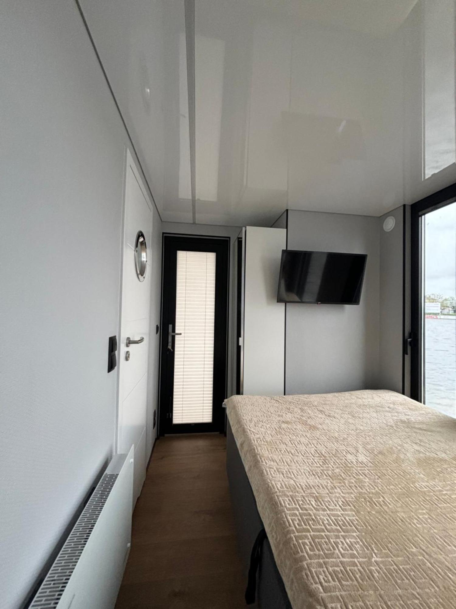 Apartment Houseboat Energyapart *