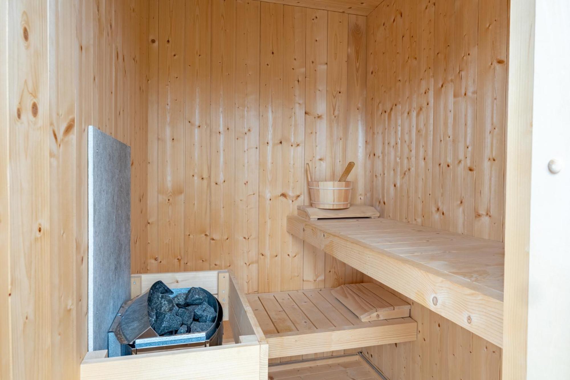 Houseboat Energyapart *
