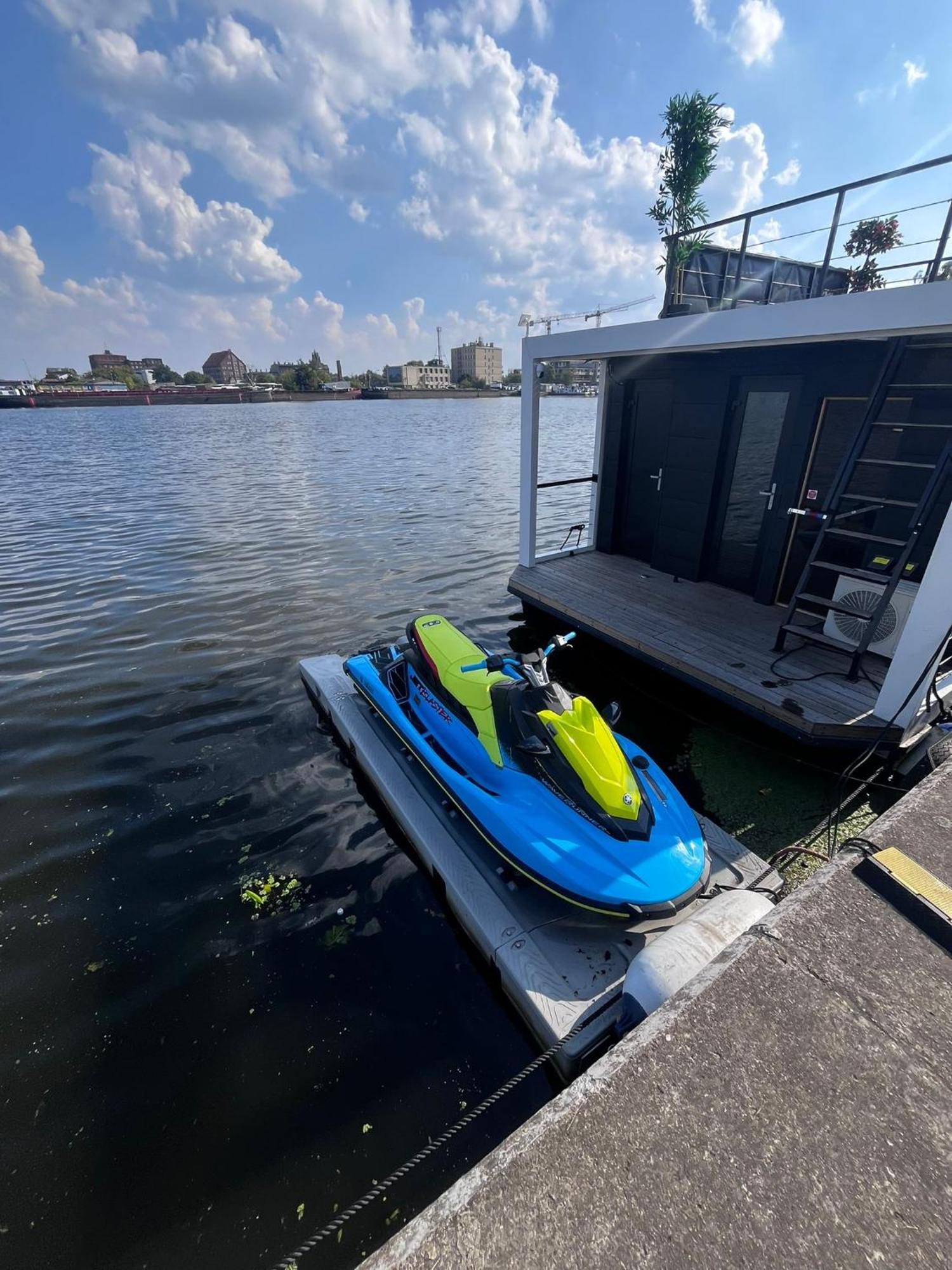 Apartment Houseboat Energyapart *